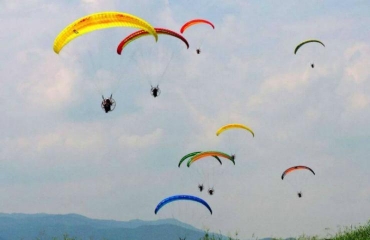 南昌滑翔伞免费双人带飞体验开始预约_2